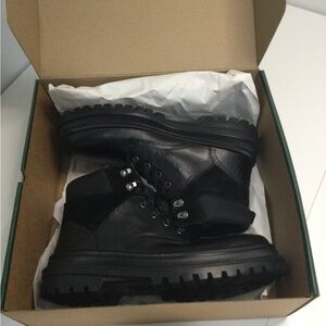 Kamik Men’s Black Leather Lace-up Boots , Sz 11